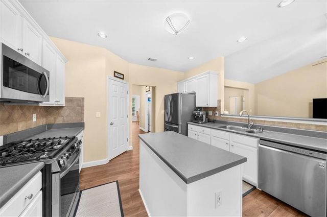 3467 Seneca Farm Drive, Buford, GA 30519