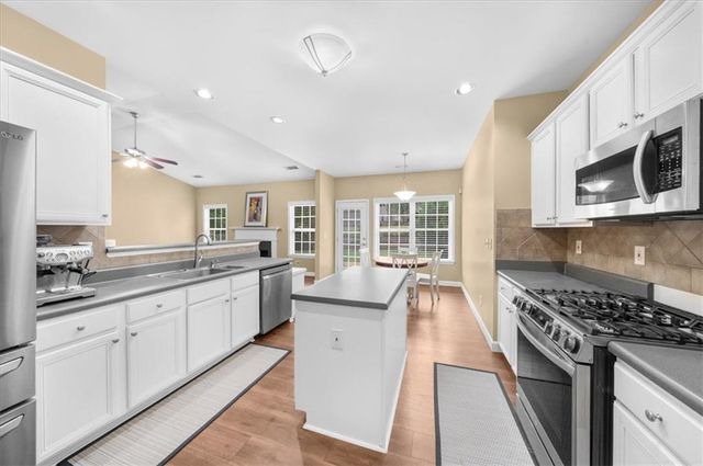 3467 Seneca Farm Drive, Buford, GA 30519