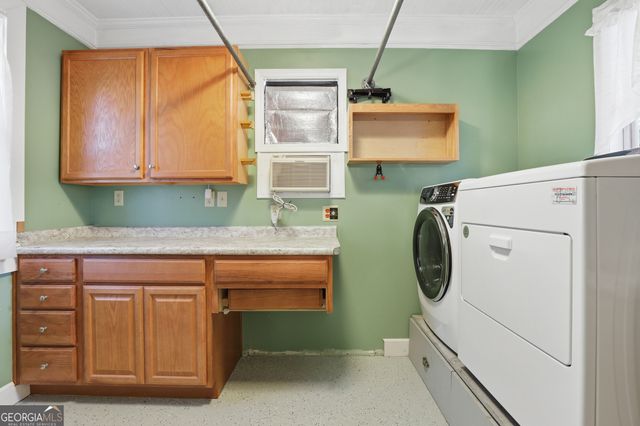 1333 E 52nd Street, Savannah, GA 31404