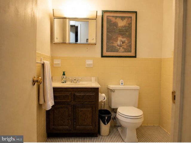 7087 LAKEVIEW DR, Warrenton, VA 20187