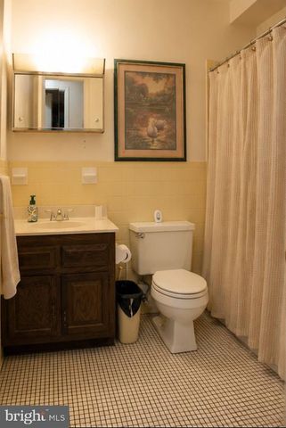 7087 LAKEVIEW DR, Warrenton, VA 20187