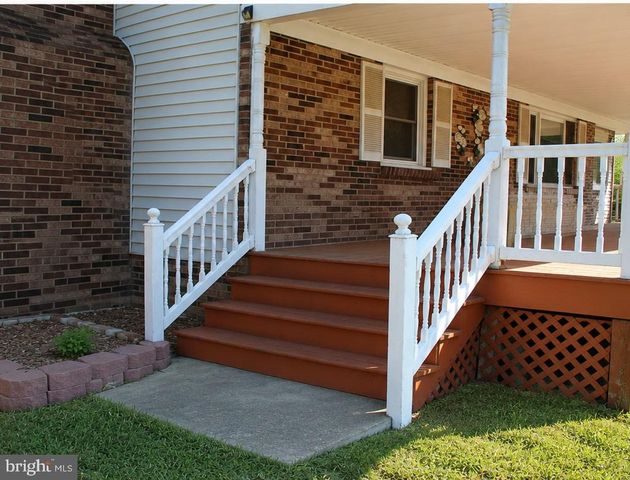 7087 LAKEVIEW DR, Warrenton, VA 20187