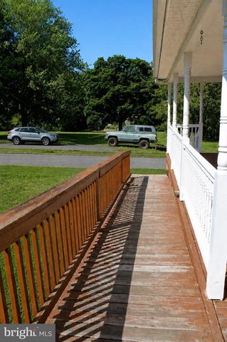 7087 LAKEVIEW DR, Warrenton, VA 20187