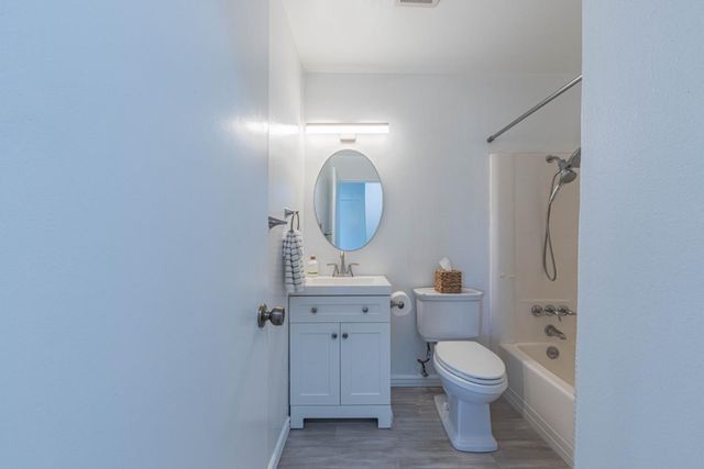 18505 Swaner Avenue, Salinas, CA 93906