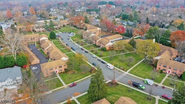 52 Sandra Circle 2B, Westfield Town, NJ 07090