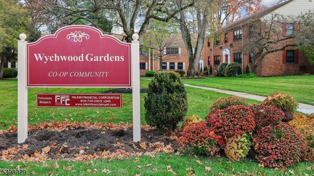 52 Sandra Circle 2B, Westfield Town, NJ 07090