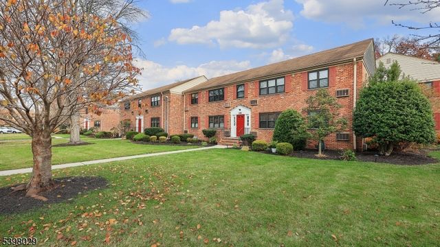 52 Sandra Circle 2B, Westfield Town, NJ 07090