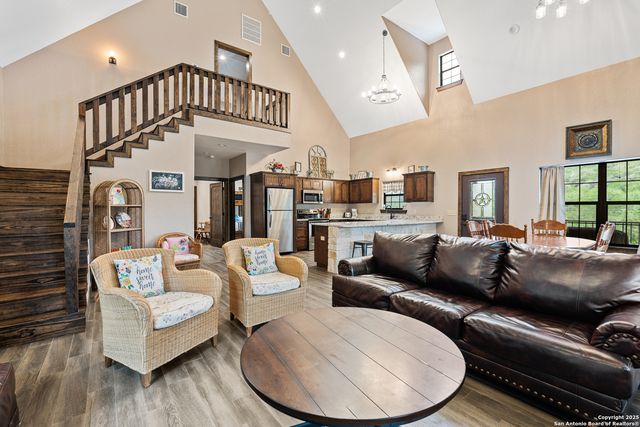 488 Canyon Oaks, Concan, TX 78838