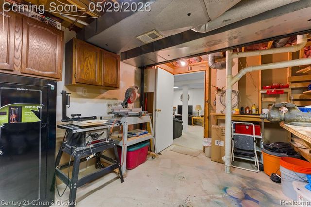 44962 Steeple Path, Novi, MI 48375