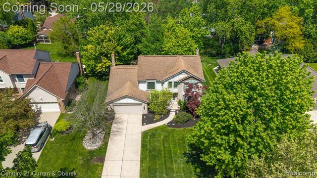 44962 Steeple Path, Novi, MI 48375