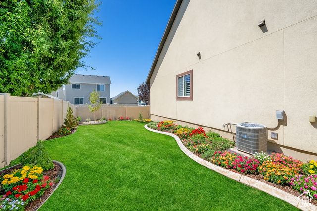 2469 S LAUREL ST, West Haven, UT 84401