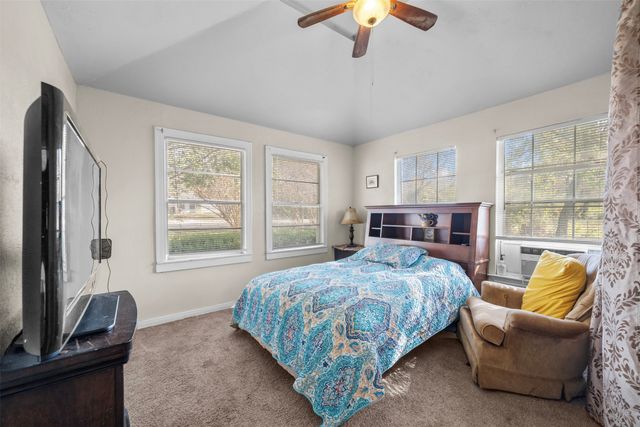 633 Haverhill Lane, Dallas, TX 75217