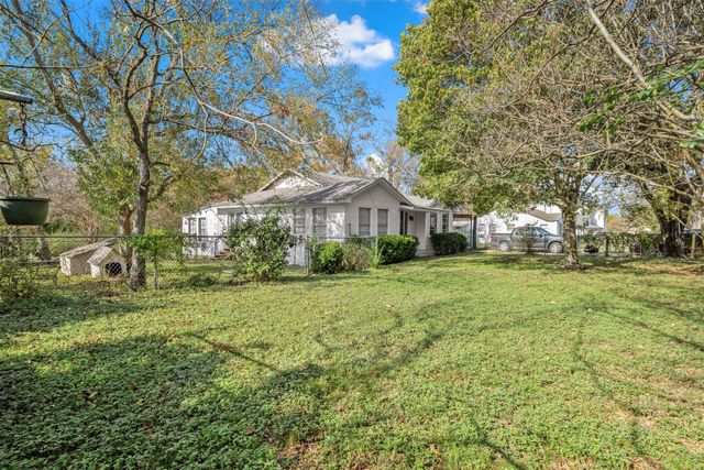 633 Haverhill Lane, Dallas, TX 75217