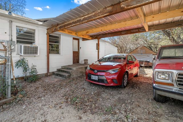 633 Haverhill Lane, Dallas, TX 75217