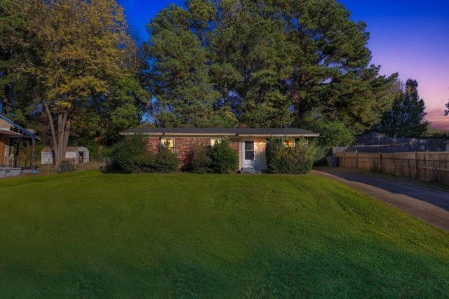 4638 APPLEVILLE ST, Memphis, TN 38109