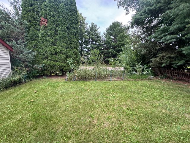 4680 Bedfordshire Drive, Loves Park, IL 61111