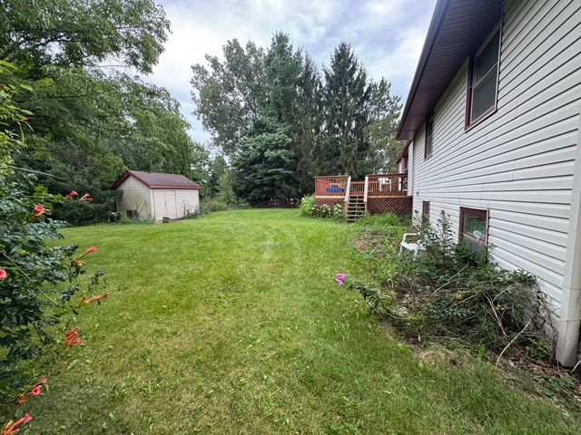 4680 Bedfordshire Drive, Loves Park, IL 61111