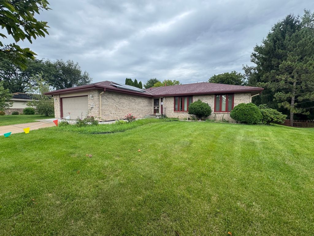 4680 Bedfordshire Drive, Loves Park, IL 61111