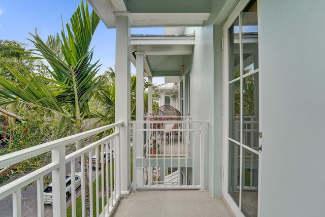 370 SW 14 Avenue, Fort Lauderdale, FL 33312