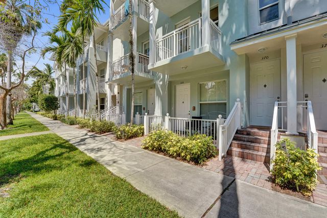 370 SW 14 Avenue, Fort Lauderdale, FL 33312