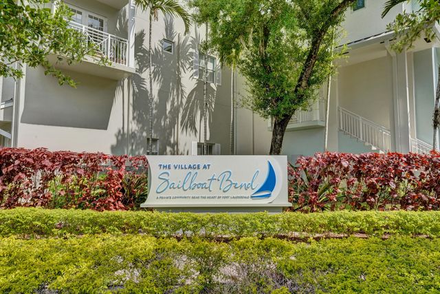 370 SW 14 Avenue, Fort Lauderdale, FL 33312