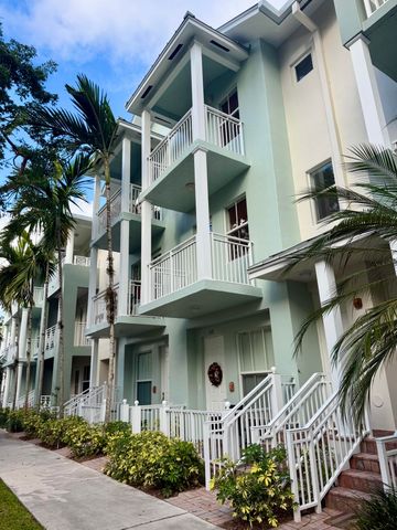 370 SW 14 Avenue, Fort Lauderdale, FL 33312