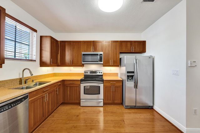 370 SW 14 Avenue, Fort Lauderdale, FL 33312