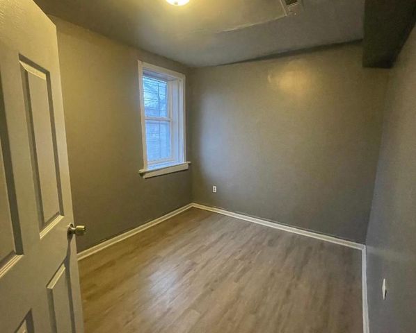 5918 S Calumet Avenue G, Chicago, IL 60637