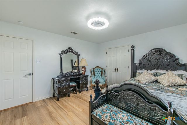 6106 Bridgewood Drive, Killeen, TX 76549