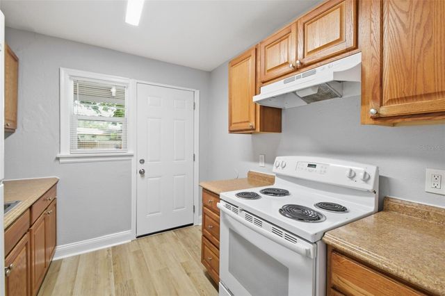 1416 E MOHAWK AVENUE, Tampa, FL 33604