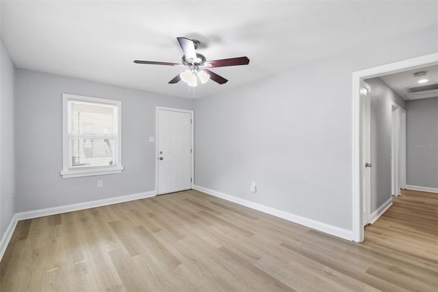 1416 E MOHAWK AVENUE, Tampa, FL 33604