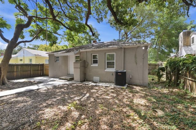 1416 E MOHAWK AVENUE, Tampa, FL 33604