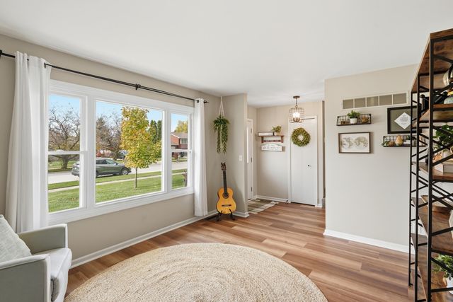 9745 Tyler Street, Crown Point, IN 46307