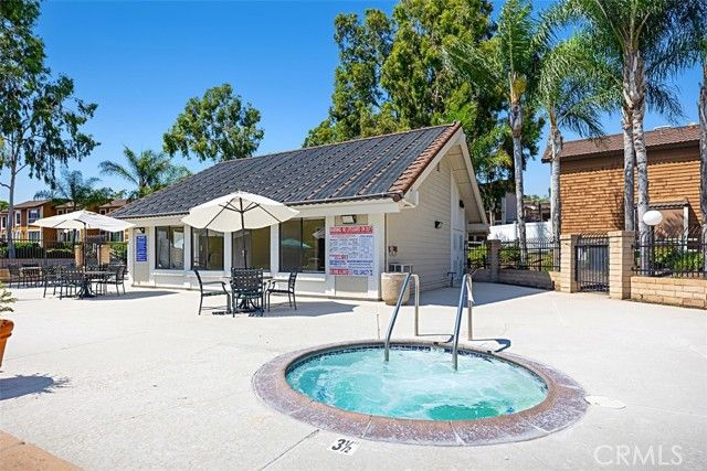 25885 Trabuco Road 203, Lake Forest (el Toro), CA 92630