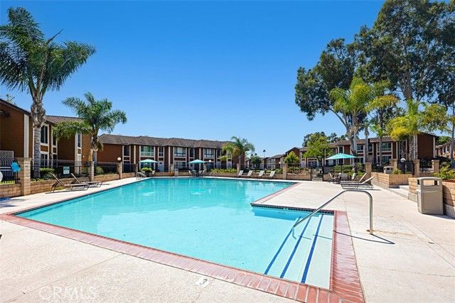 25885 Trabuco Road 203, Lake Forest (el Toro), CA 92630