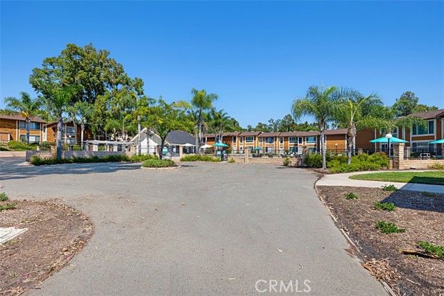 25885 Trabuco Road 203, Lake Forest (el Toro), CA 92630