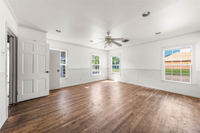 2928 Pine Avenue, Waco, TX 76708