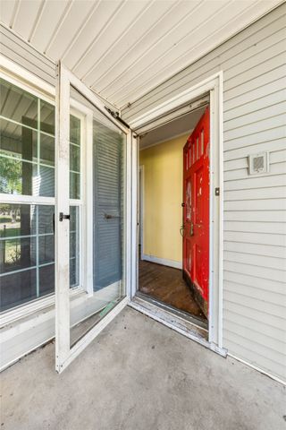2928 Pine Avenue, Waco, TX 76708