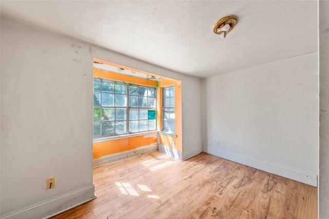 2928 Pine Avenue, Waco, TX 76708