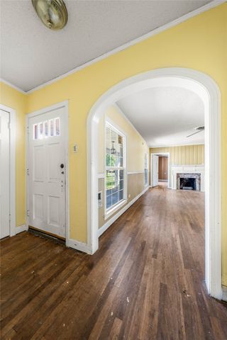 2928 Pine Avenue, Waco, TX 76708