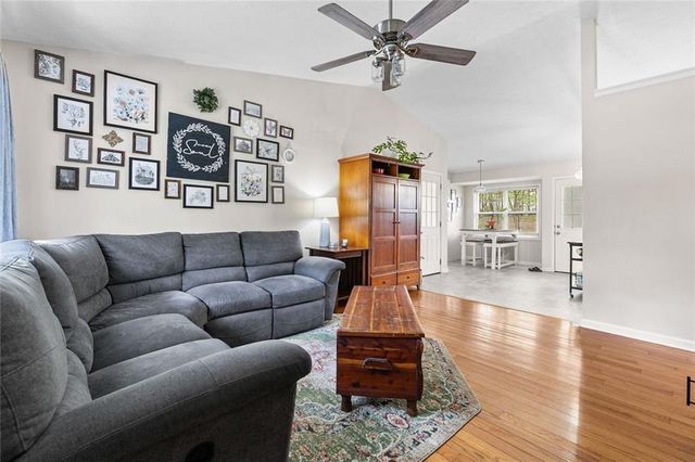 3705 Compton Woods Lane, Loganville, GA 30052