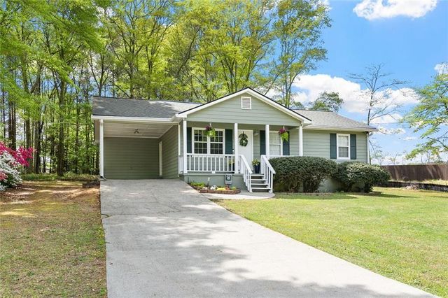 3705 Compton Woods Lane, Loganville, GA 30052
