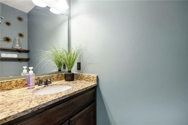 15409 Belmont Court, Basehor, KS 66007