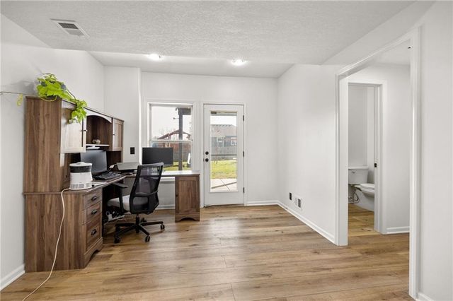 15409 Belmont Court, Basehor, KS 66007