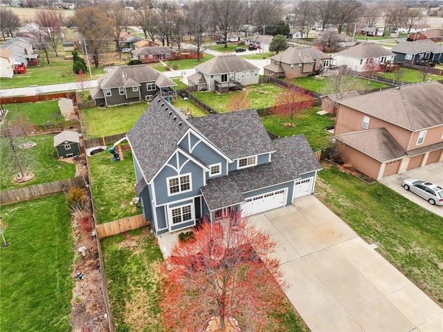 15409 Belmont Court, Basehor, KS 66007