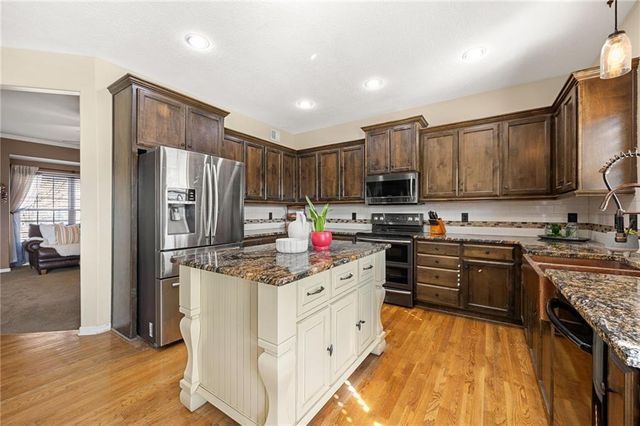 15409 Belmont Court, Basehor, KS 66007