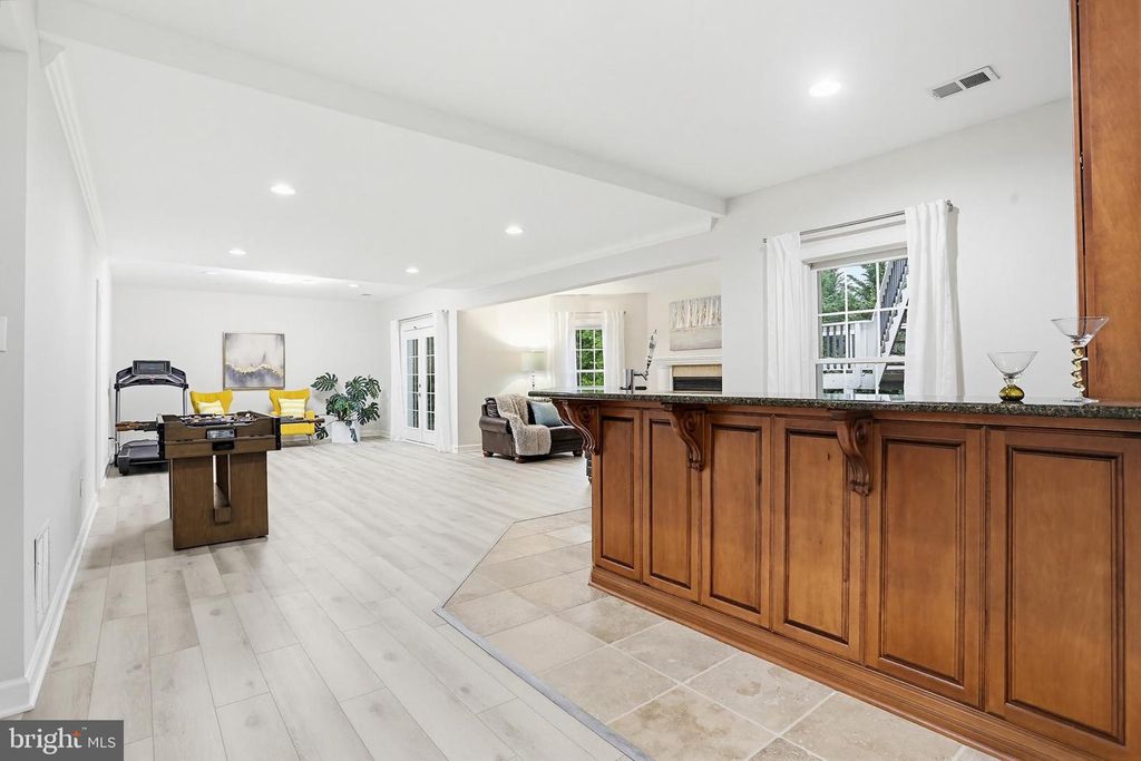 Image 47 of property listing at 16502 HARBOUR TOWN DR, Ashton, MD 20861