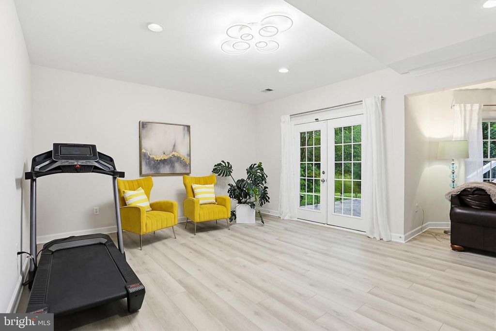 Image 48 of property listing at 16502 HARBOUR TOWN DR, Ashton, MD 20861