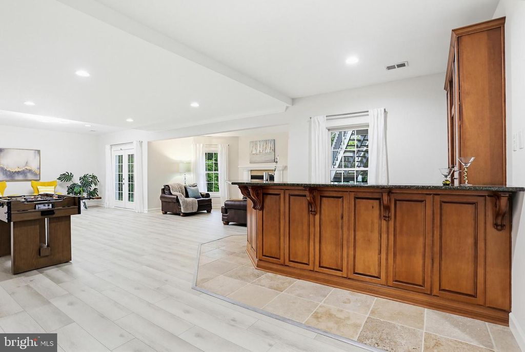 Image 52 of property listing at 16502 HARBOUR TOWN DR, Ashton, MD 20861