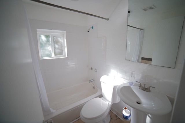 1228 Alabama Street, Tallahassee, FL 32304